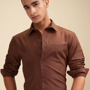 Highlander Men's Solid Slim Fit Shirt